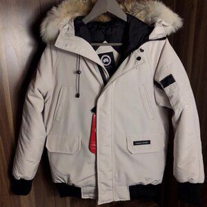 Canada Goose White Down Jacket